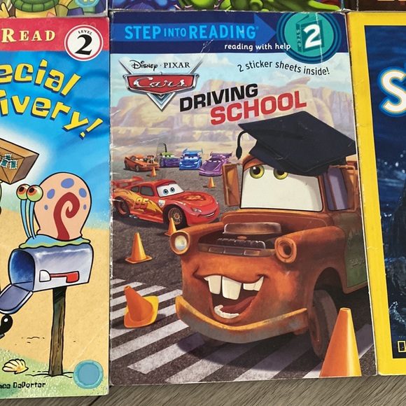 Easy to read books level 2 - Cars, SpongeBob, spiderman, wreck it Ralph, sharks - Picture 3 of 7